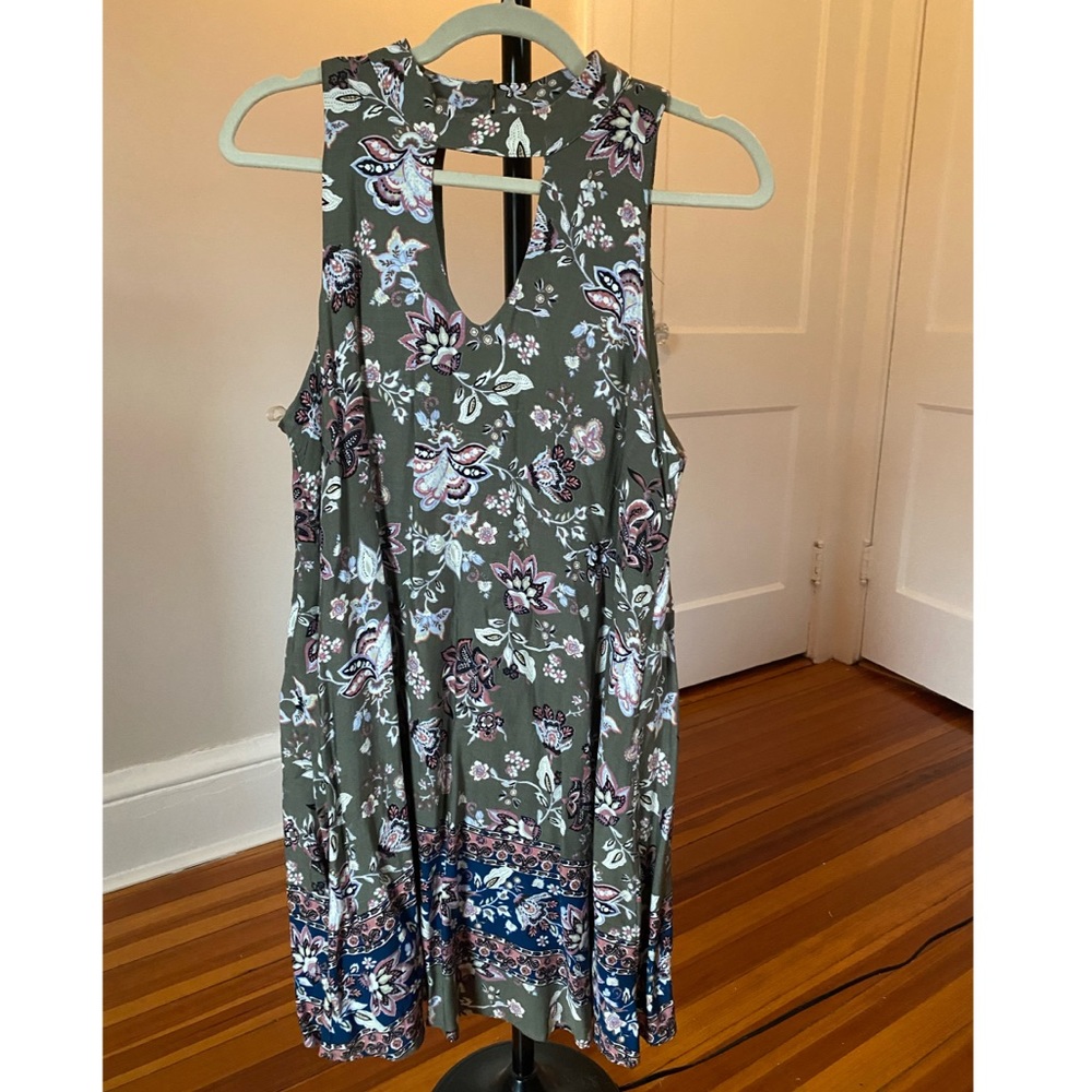 Floral dress